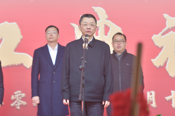 陸靖校長宣布項目開工