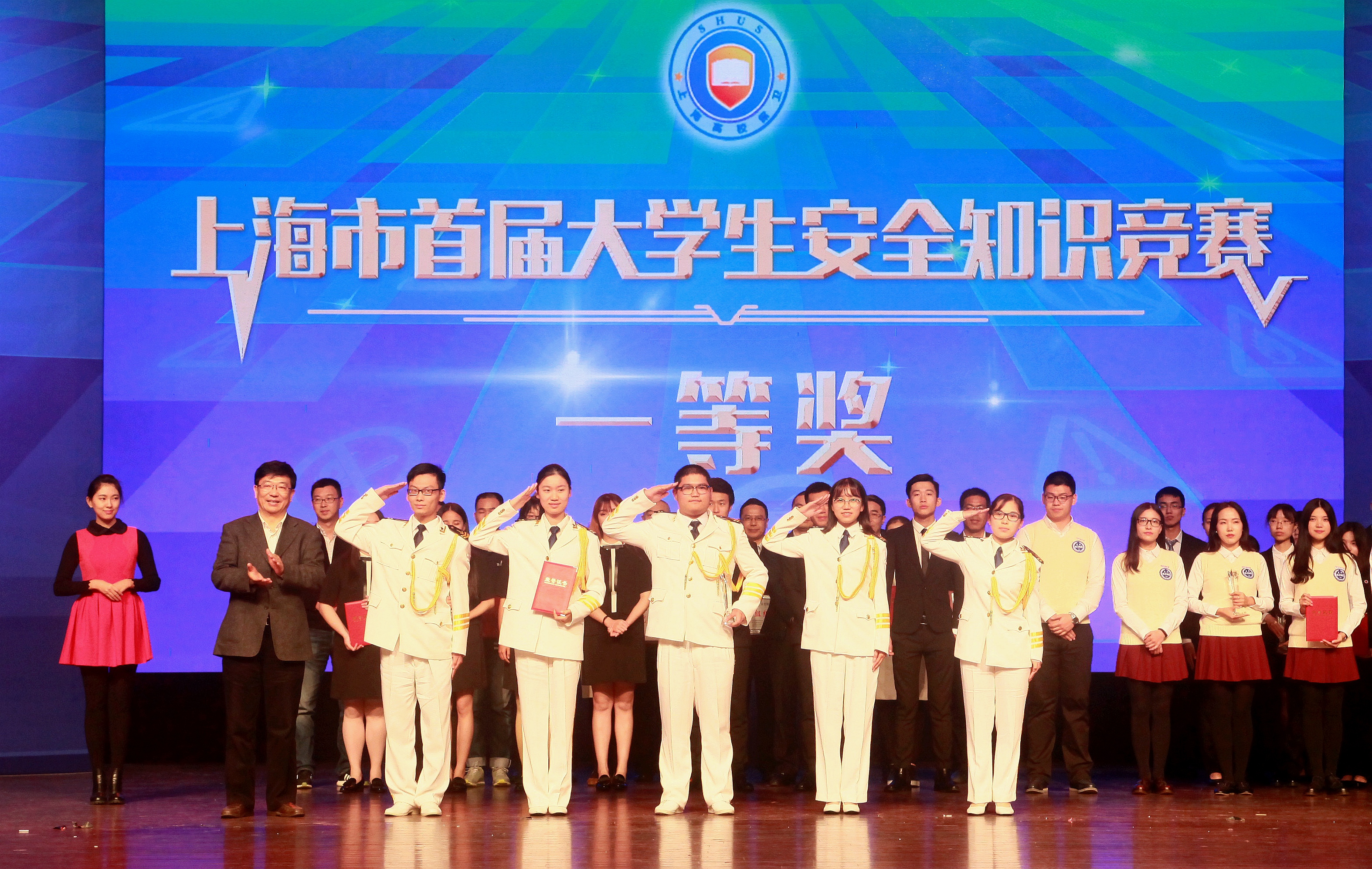 我校勇奪總決賽冠軍